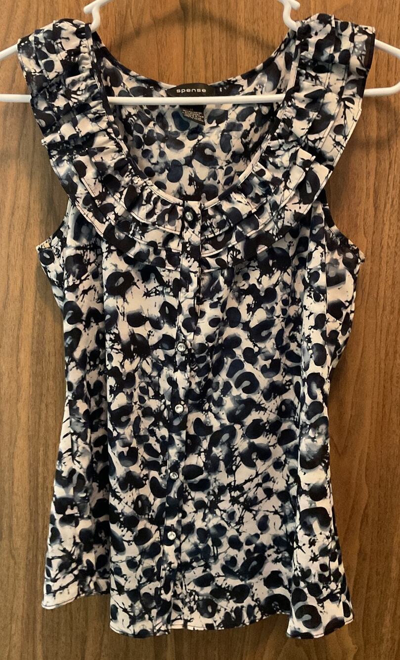 NEW Spense Women’s M Black White Abstract Blouse Sleeveless Ruffle Front Career